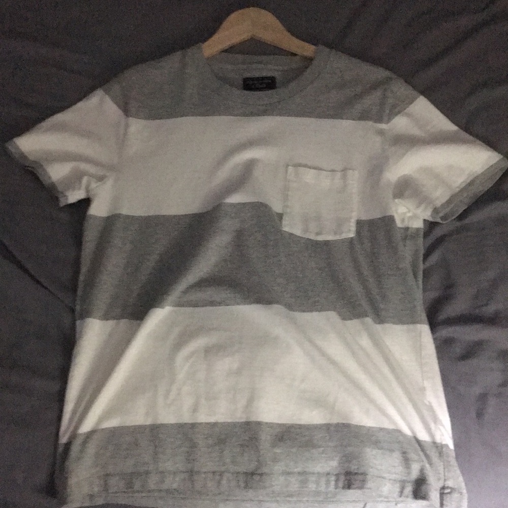 Men’s small Abercrombie and Fitch shirt